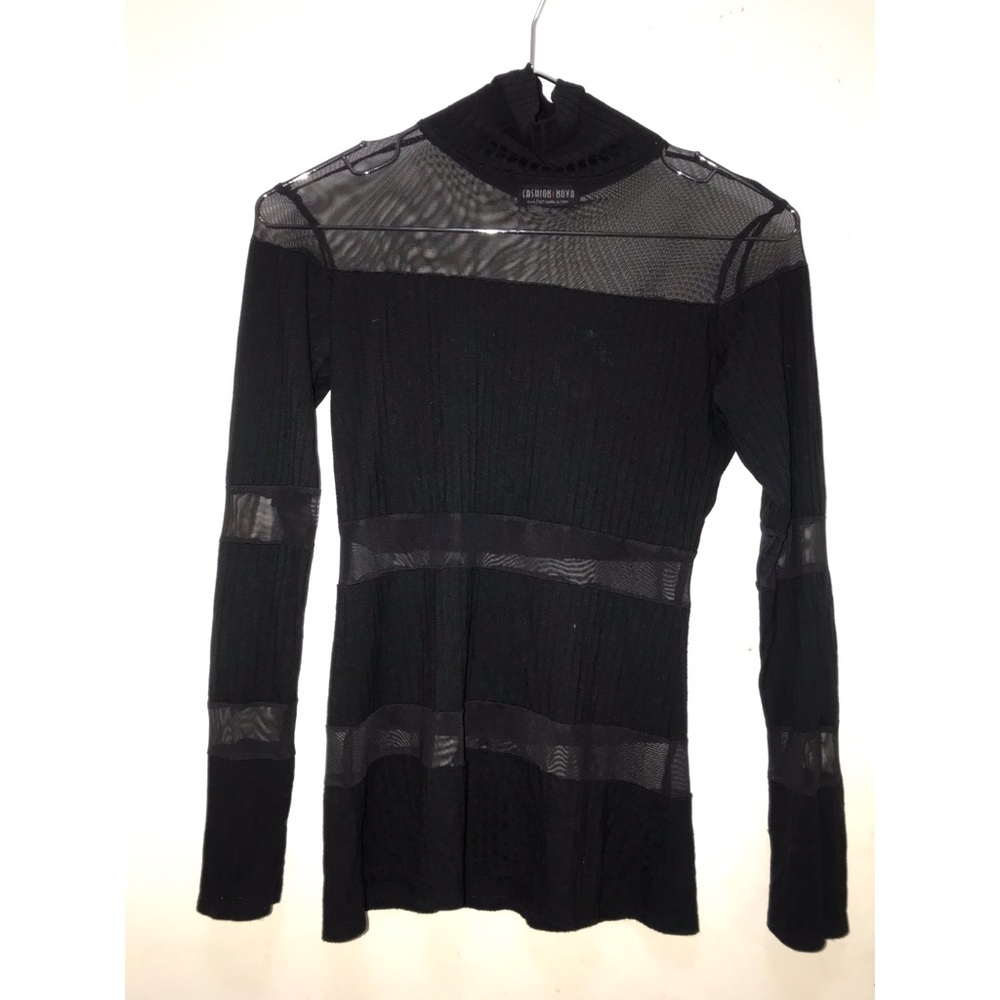 Long sleeve top